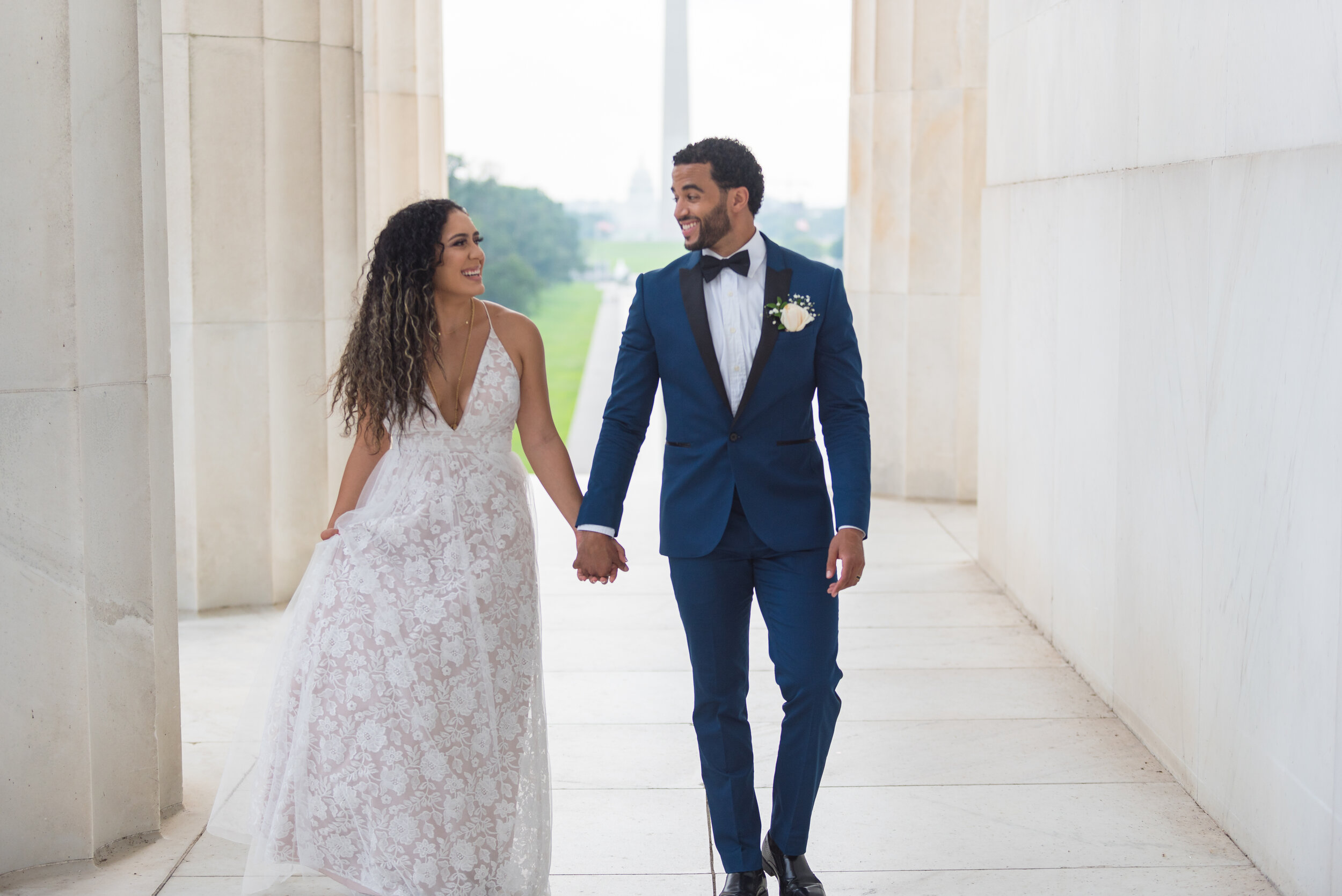 lincolnmemorial-dcengagementsession-jsasuphotography3.jpg
