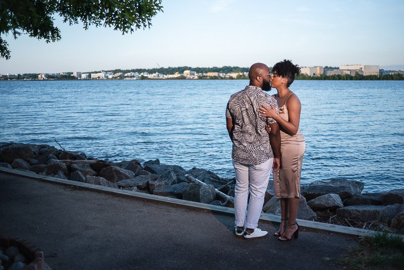 arlington-virginia-waterfront-summer-engagement-jsasuphotography-23.jpg