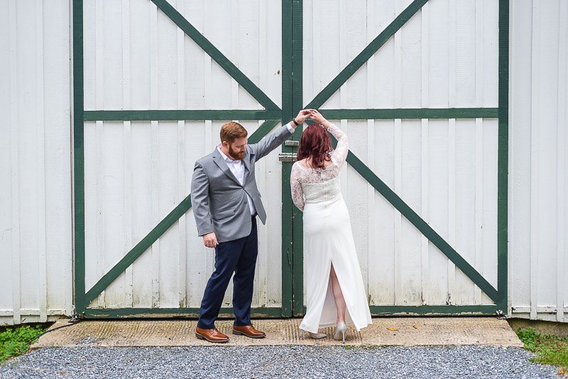 caboose-farm-frederick-fall-weddings-jsasuphotography-20.jpg