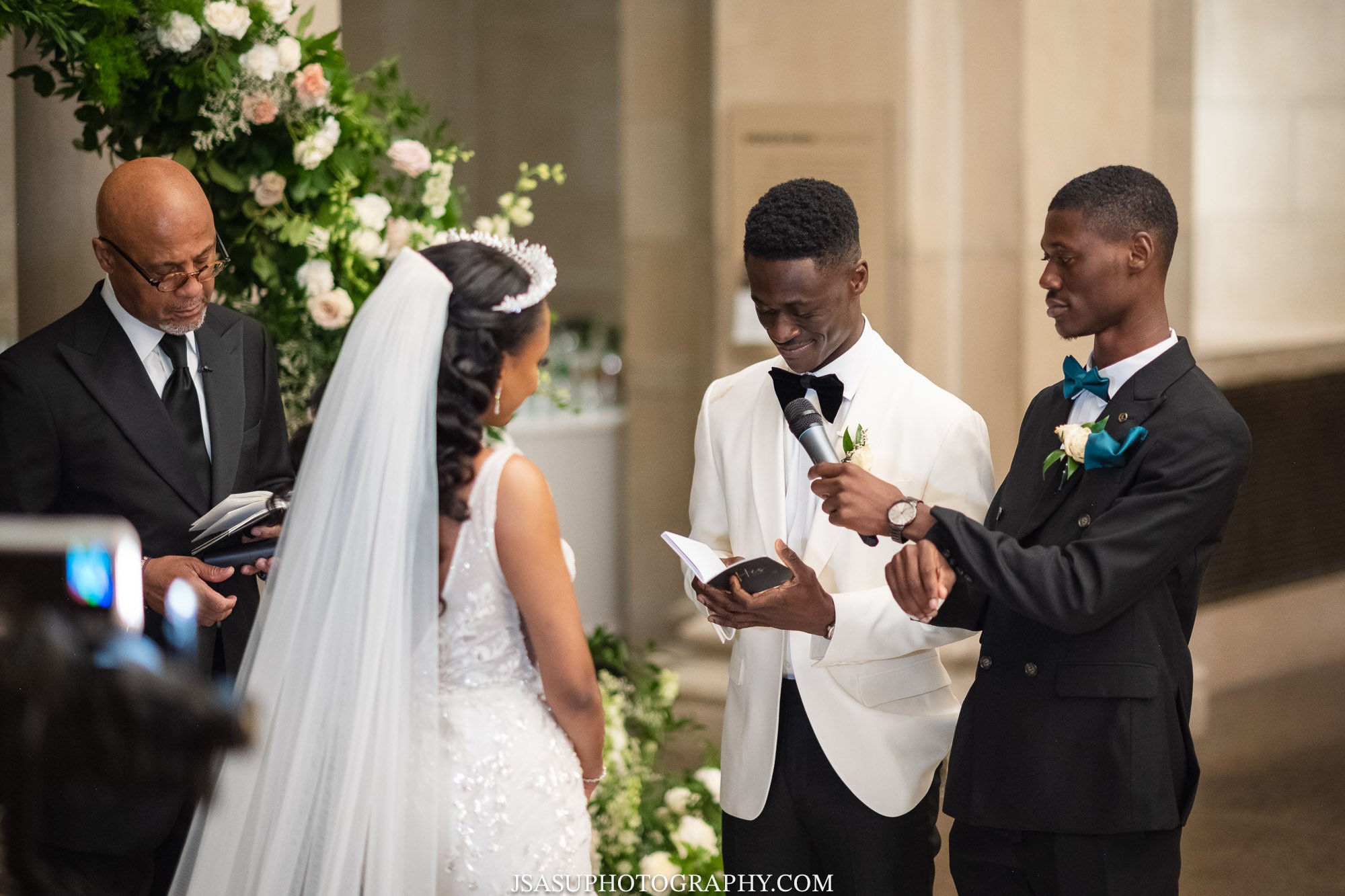 baltimore-fells-point-museum-art-wedding-jsasuphotography-39.jpg