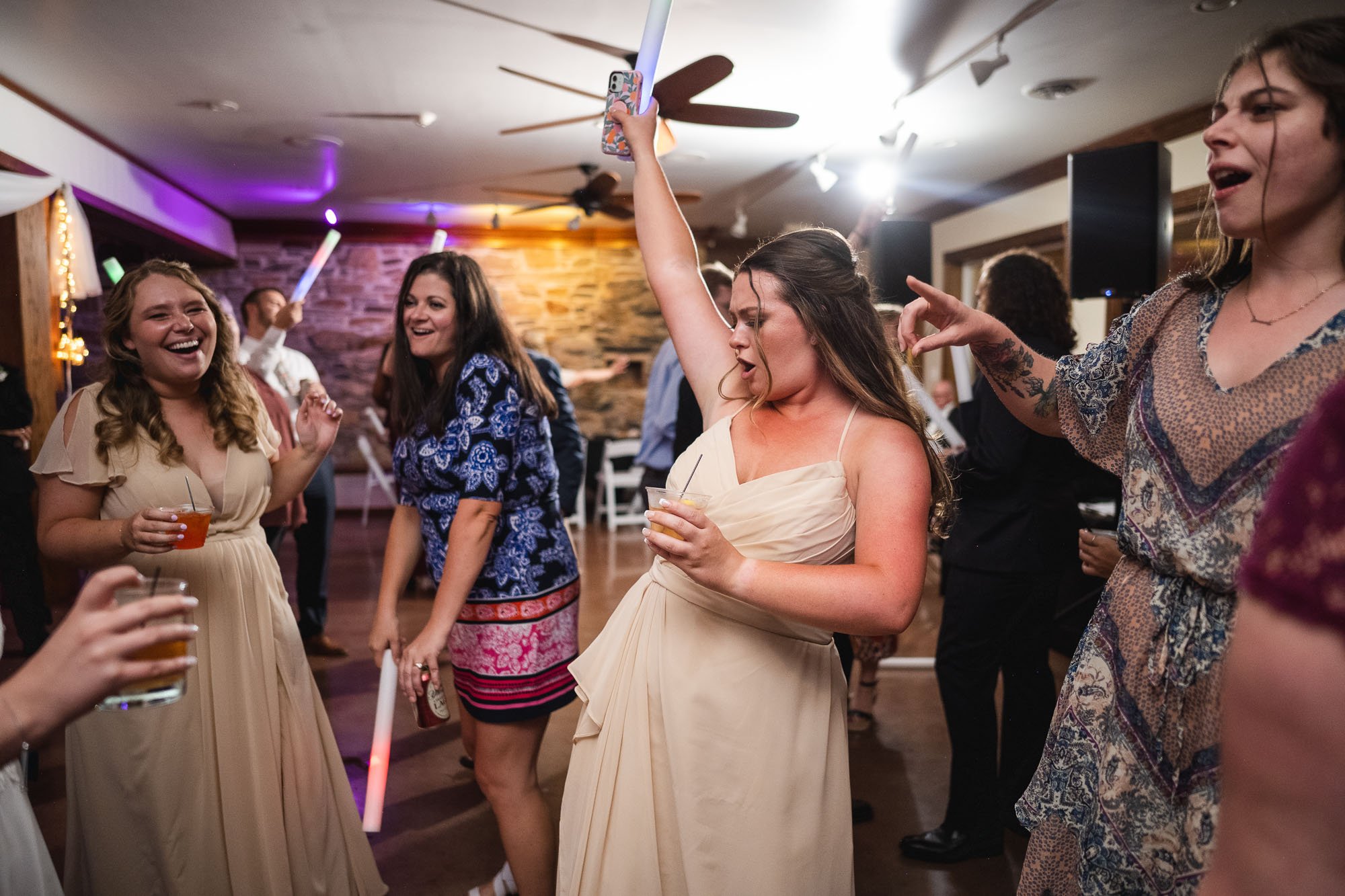 caboose-farm-frederick-maryland-wedding-photos-jsasuphotography-47.jpg
