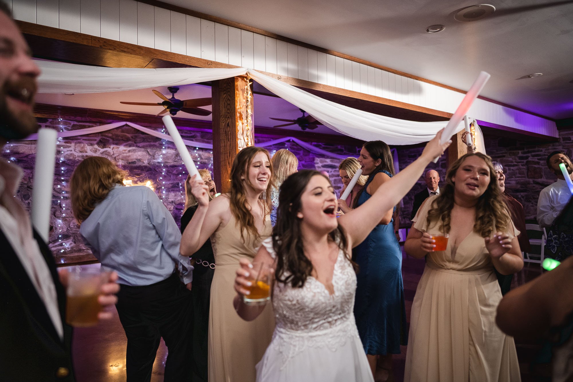 caboose-farm-frederick-maryland-wedding-photos-jsasuphotography-48.jpg