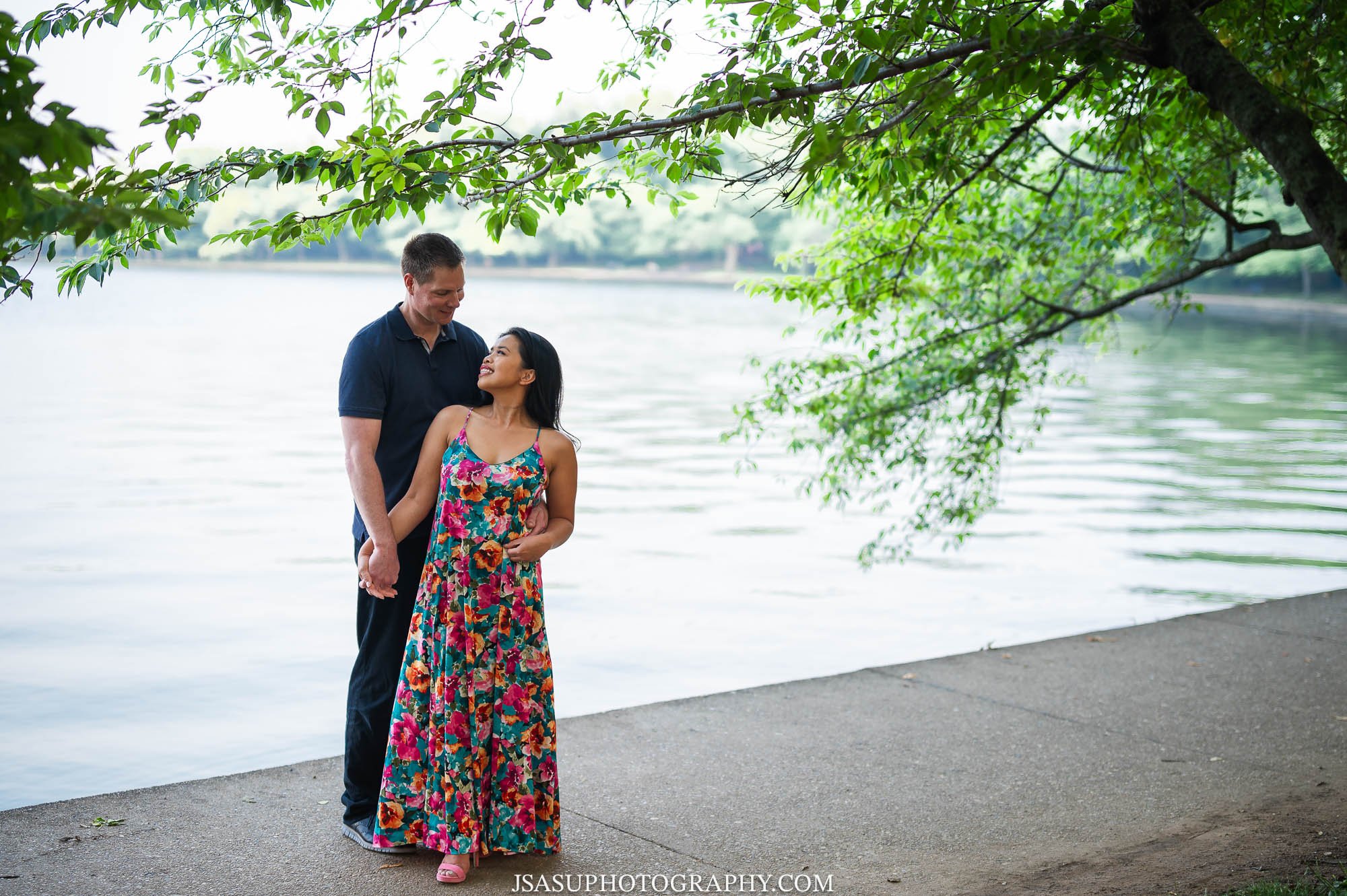 franklin-delano-roosevelt-memorial-engagement-session-dc-10.jpg