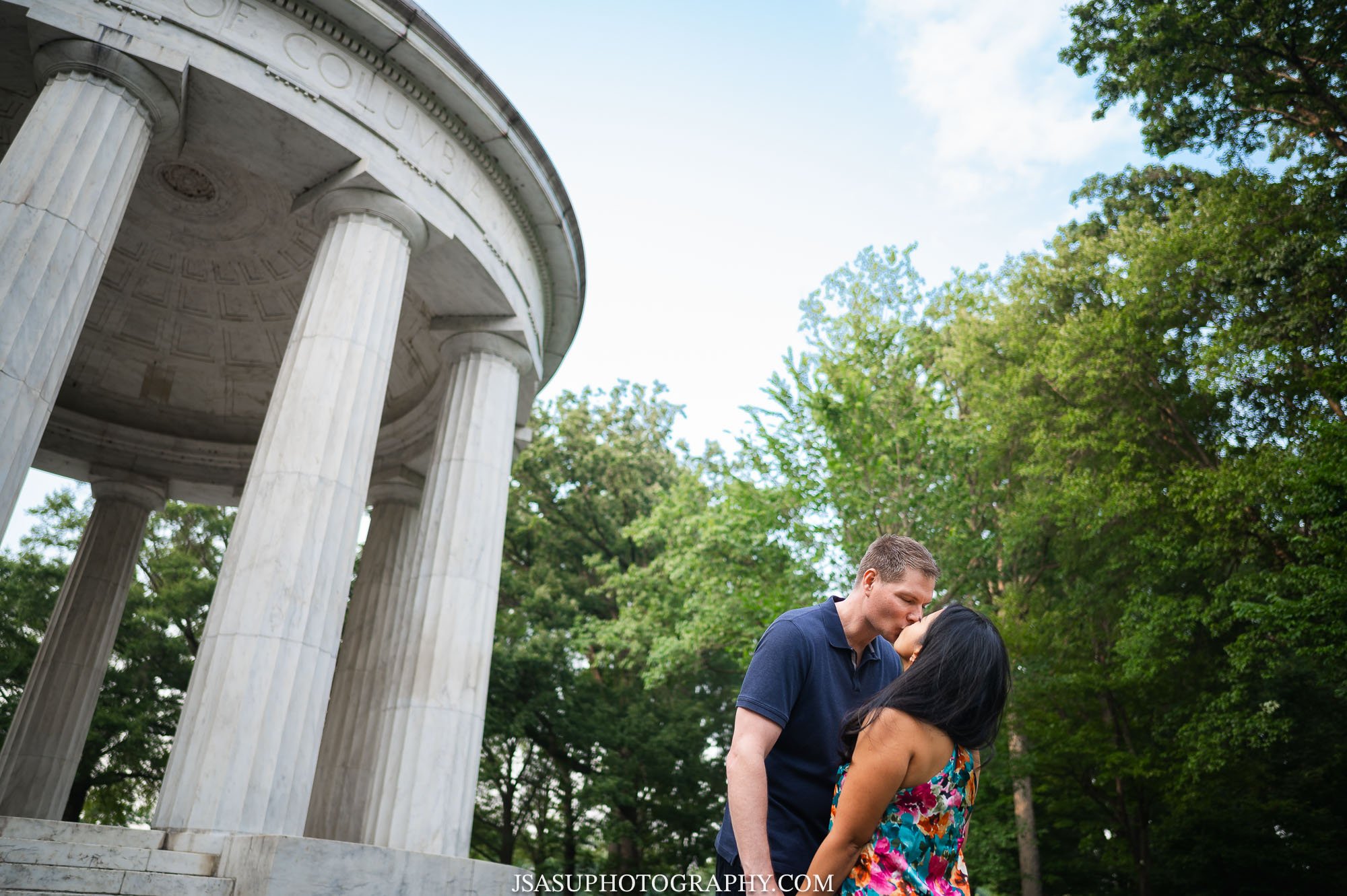 franklin-delano-roosevelt-memorial-engagement-session-dc-7.jpg