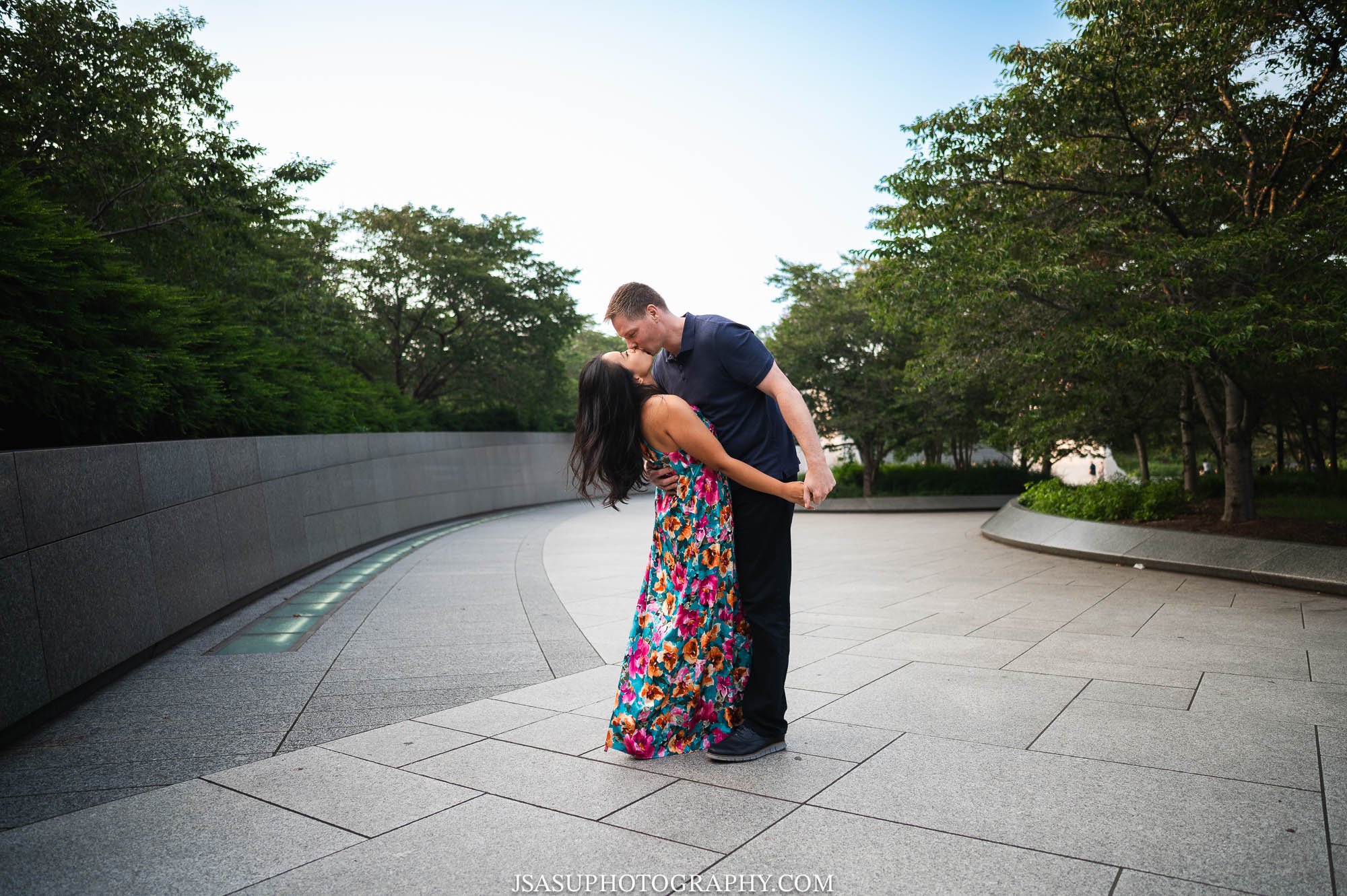 franklin-delano-roosevelt-memorial-engagement-session-dc-8.jpg