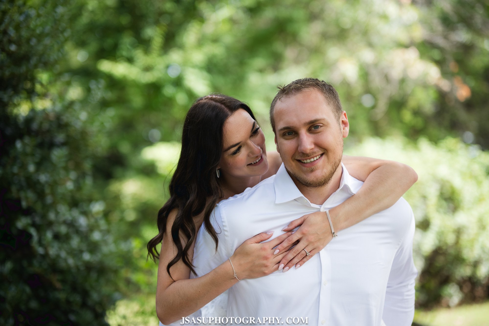 river-farm-alexandria-virginia-summer-engagement-jsasuphotography-14.jpg