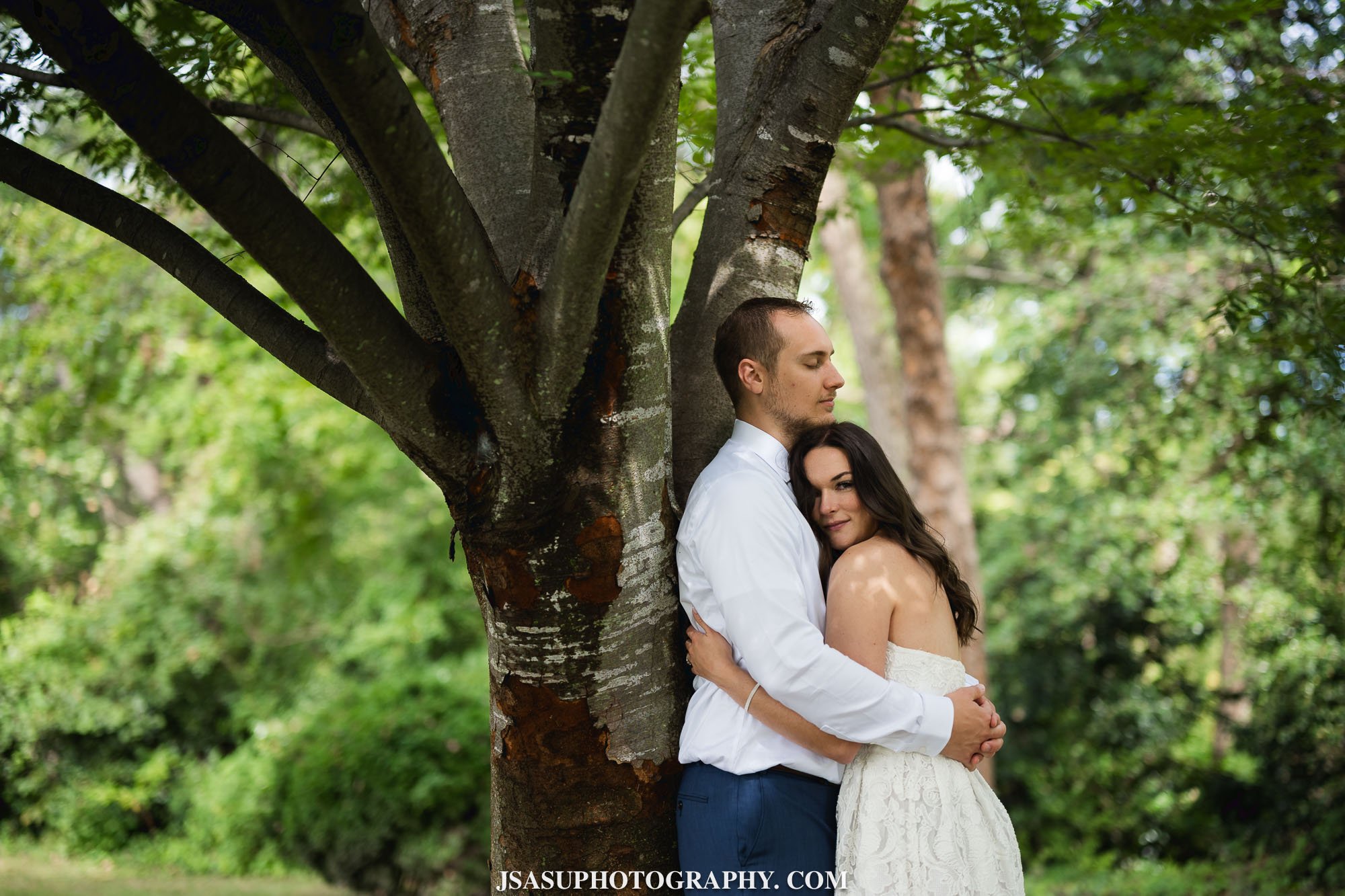 river-farm-alexandria-virginia-summer-engagement-jsasuphotography-20.jpg