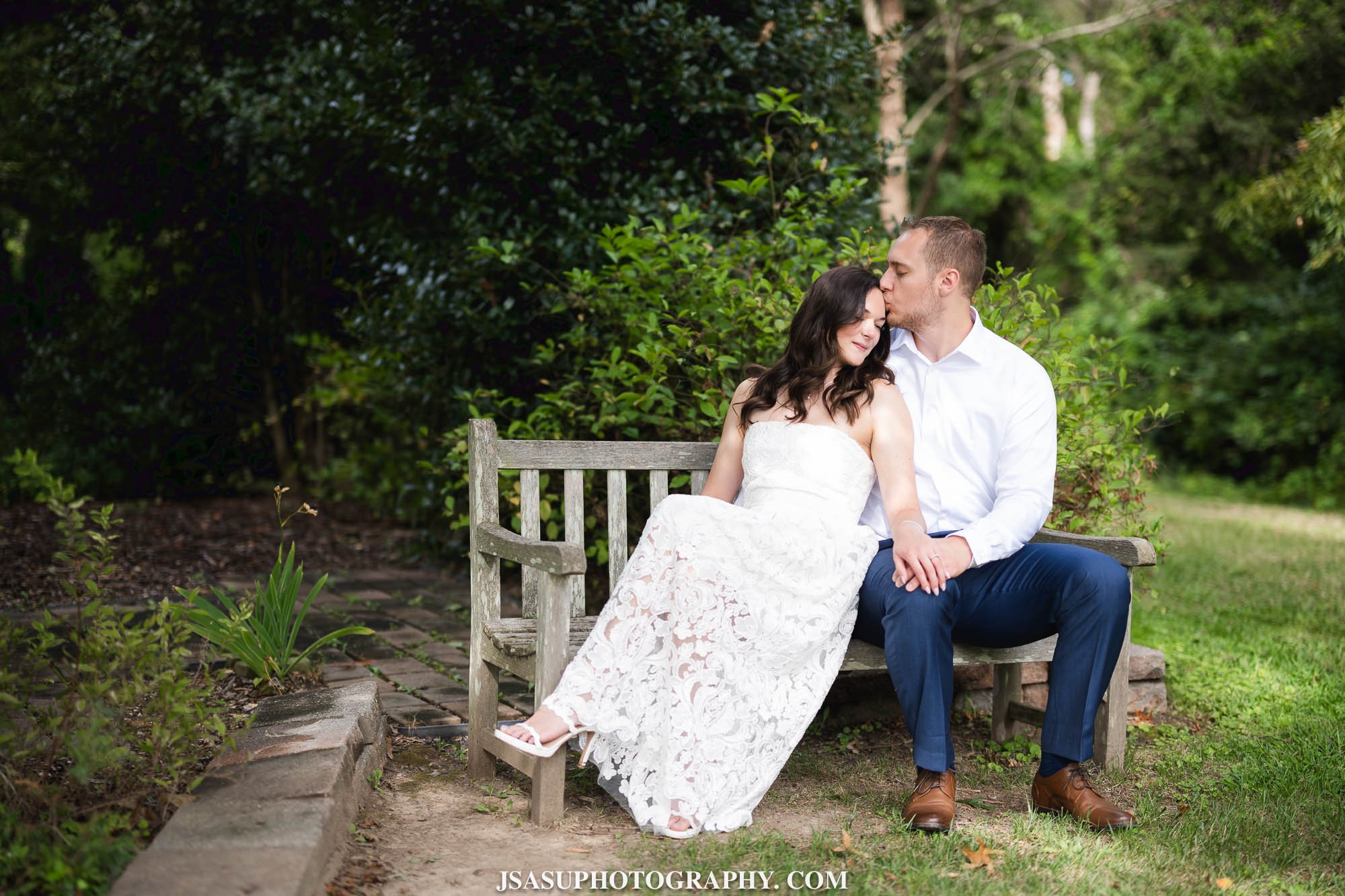 river-farm-alexandria-virginia-summer-engagement-jsasuphotography-26.jpg