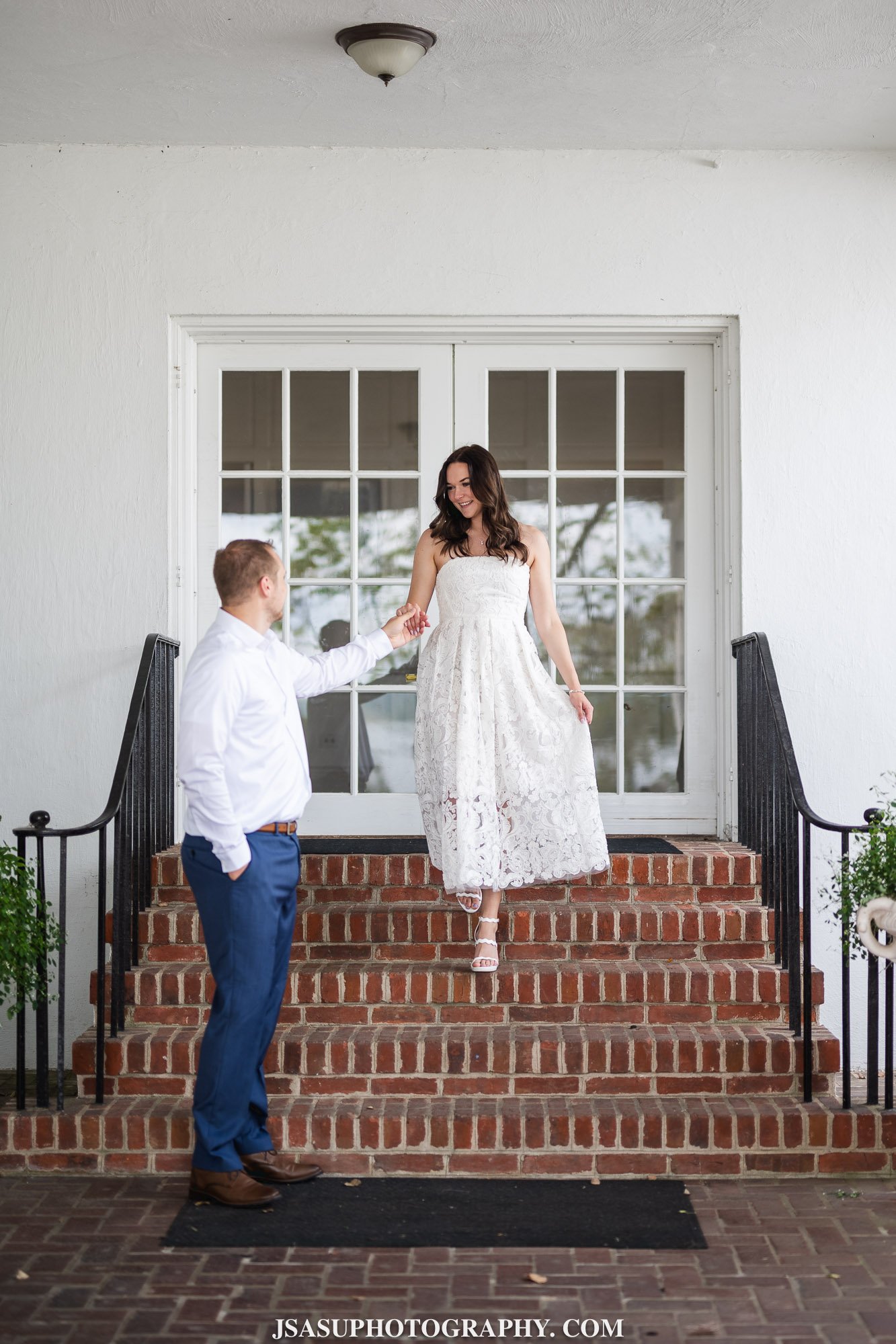 river-farm-alexandria-virginia-summer-engagement-jsasuphotography-30.jpg