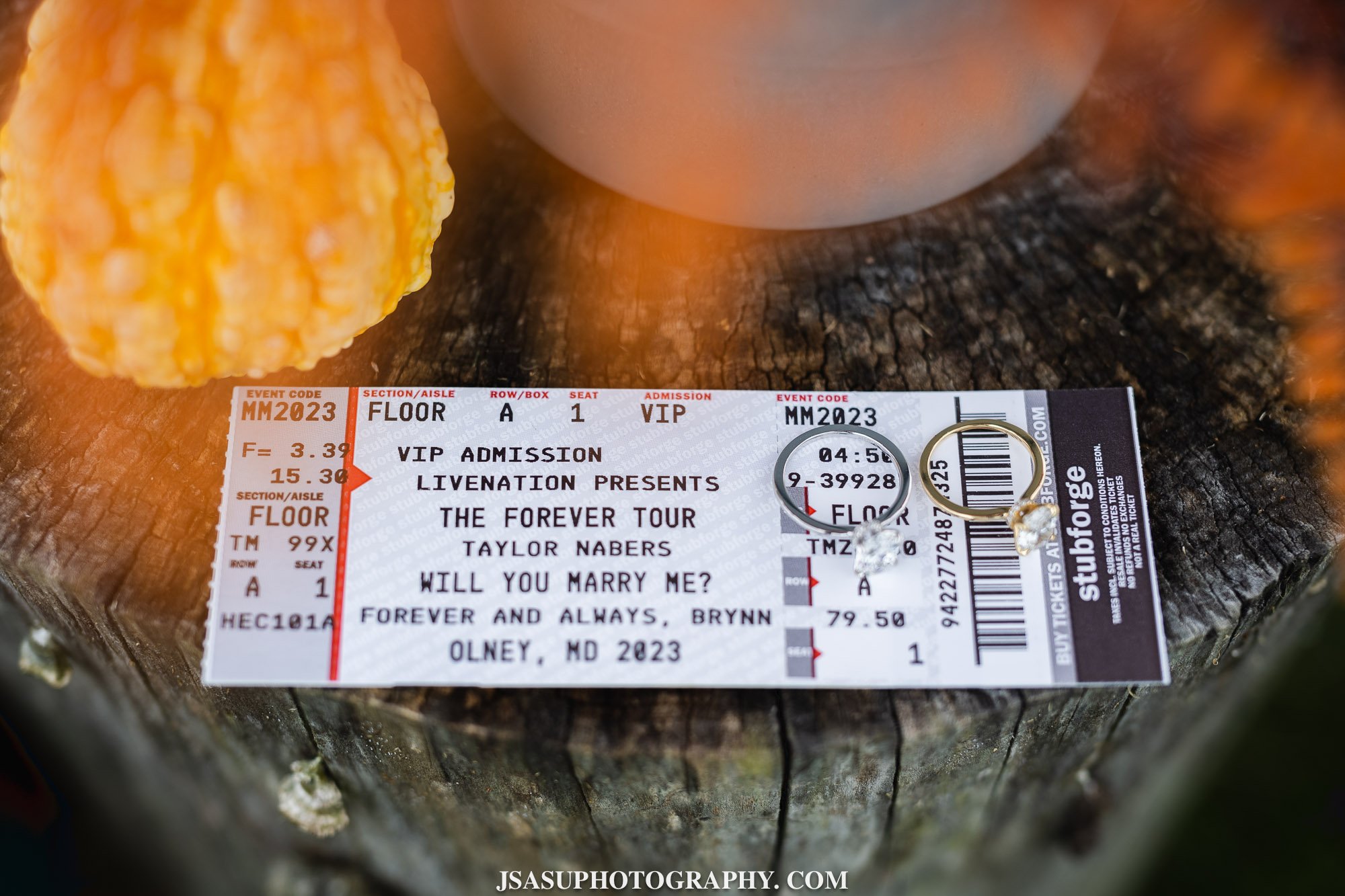 lone-oak-farm-brewery-surprise-proposal-jsasuphotography-7.jpg