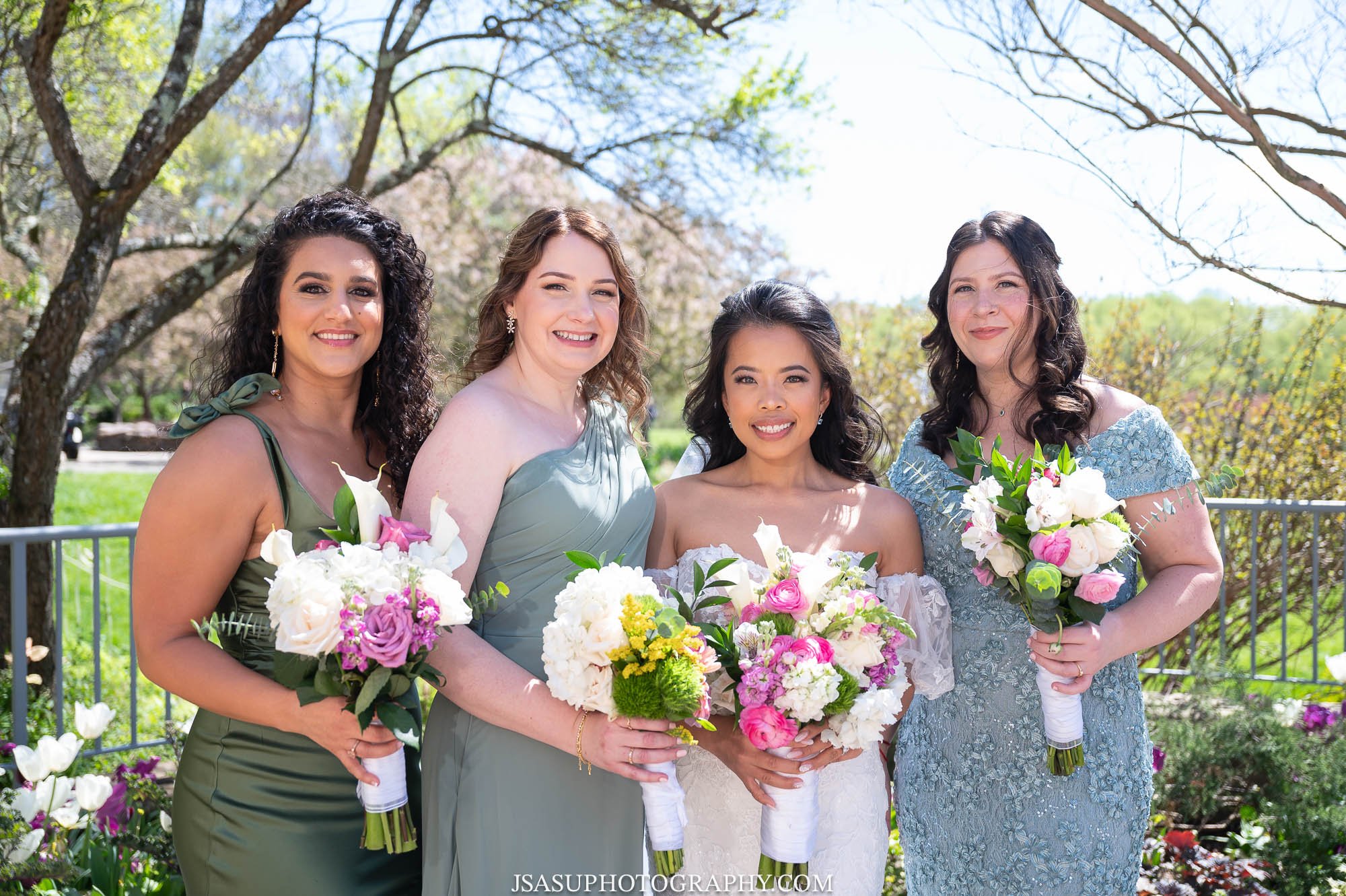 atrium-meadowlark-garden-wedding-jsasuphotography-15.jpg