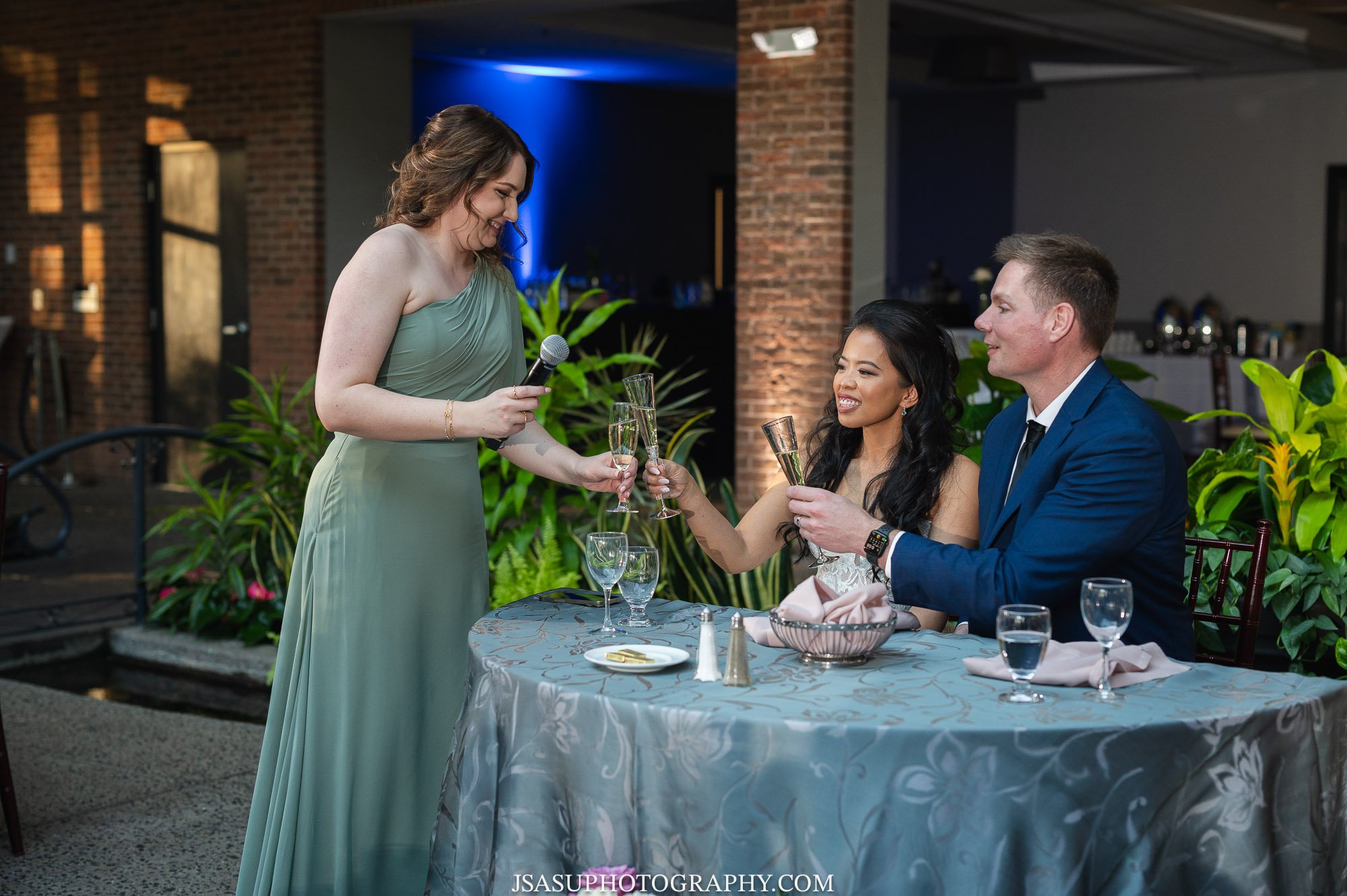 atrium-meadowlark-garden-wedding-jsasuphotography-26.jpg