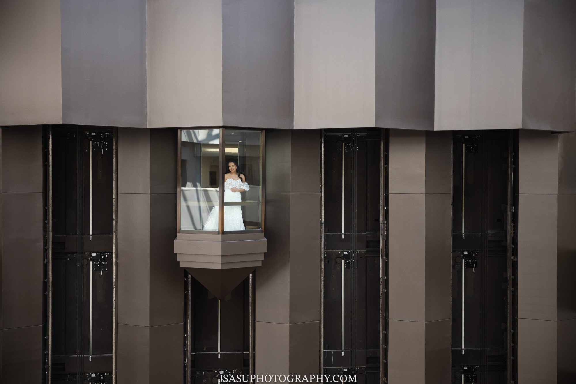 atrium-meadowlark-garden-wedding-jsasuphotography-8.jpg