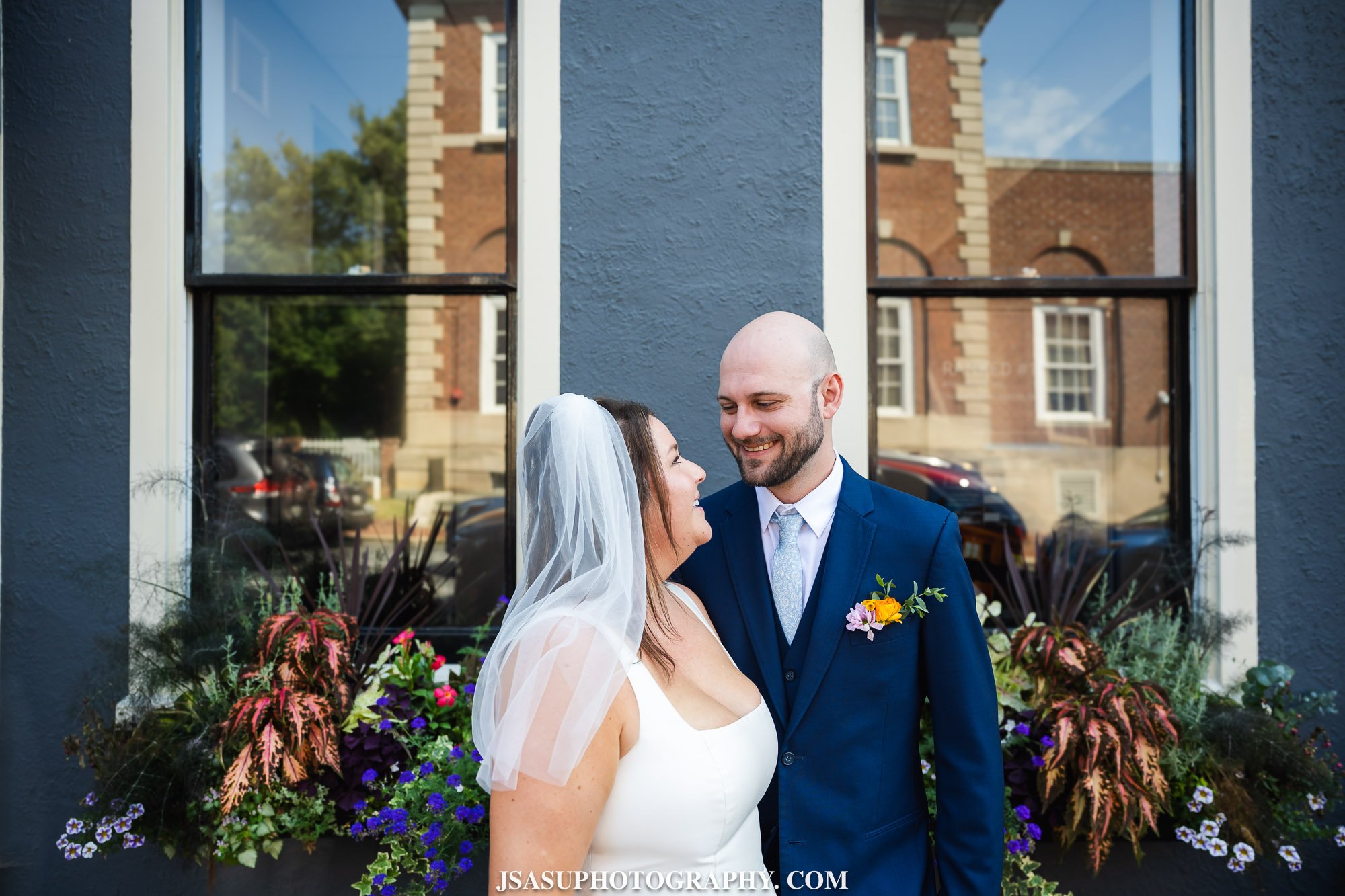 taylor-cory-annapolis-maryland-intimate-wedding-jsasuphotography-26.jpg