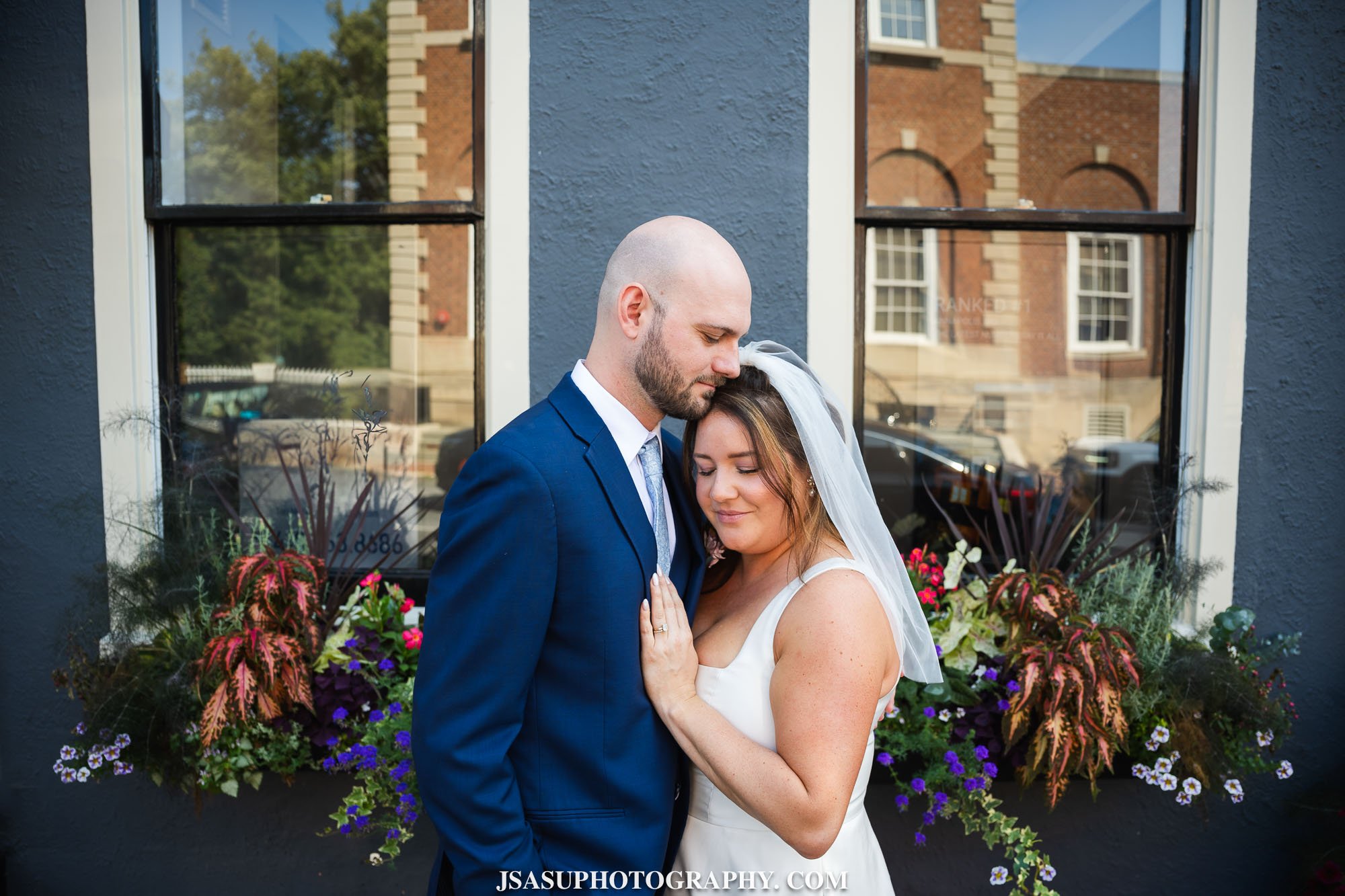 taylor-cory-annapolis-maryland-intimate-wedding-jsasuphotography-28.jpg