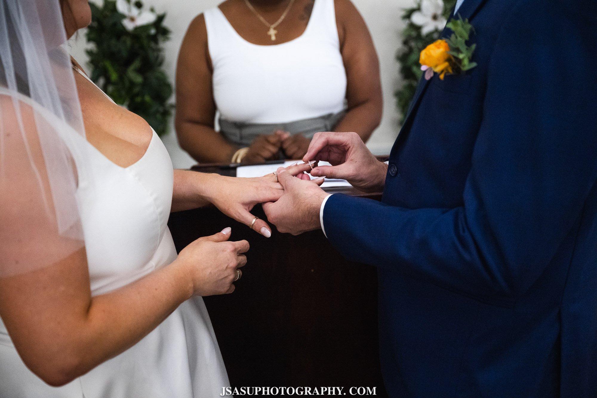 taylor-cory-annapolis-maryland-intimate-wedding-jsasuphotography-7.jpg