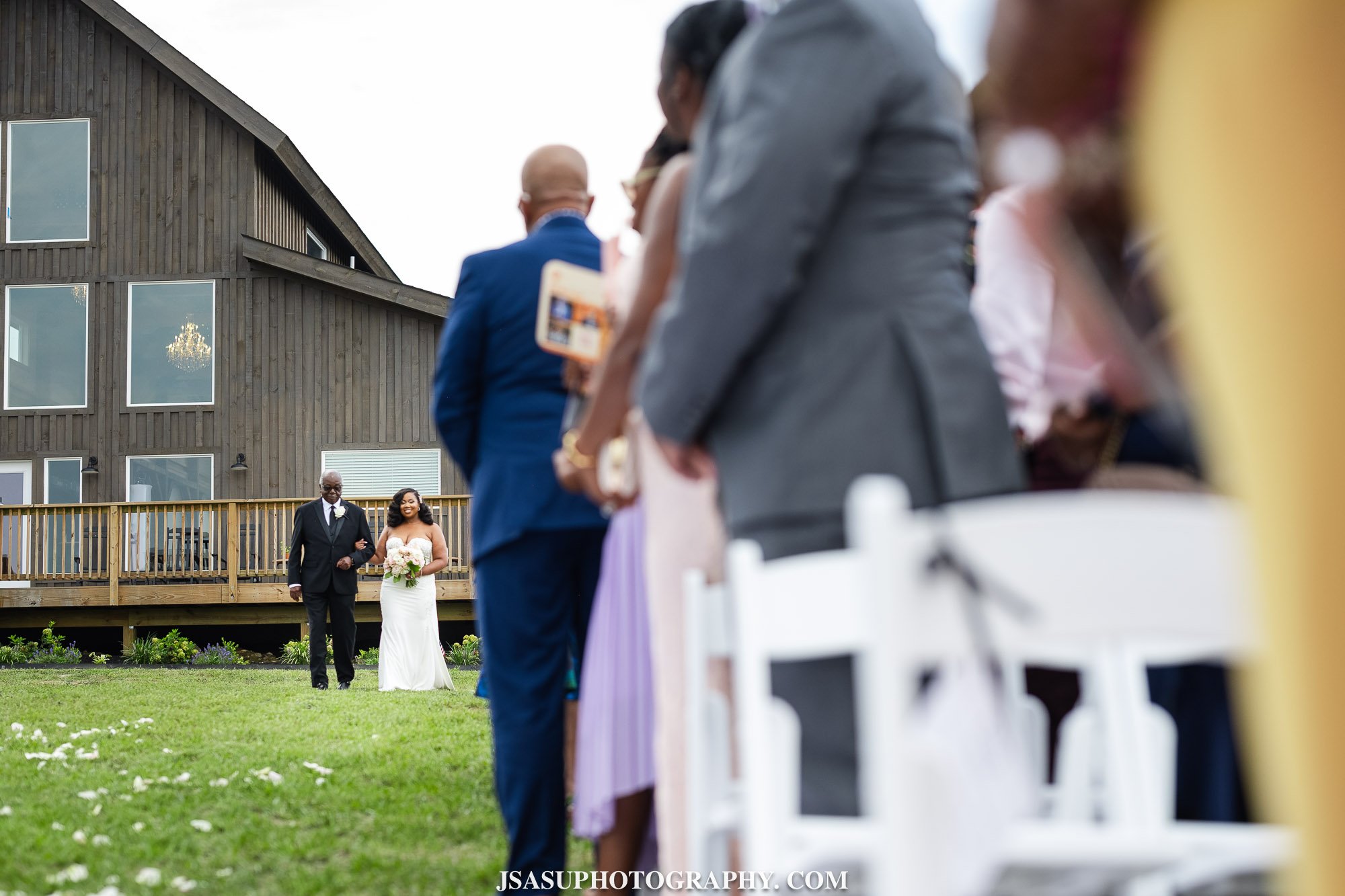 reitano-vineyards-wedding-virginia-jsasuphotography-20.jpg