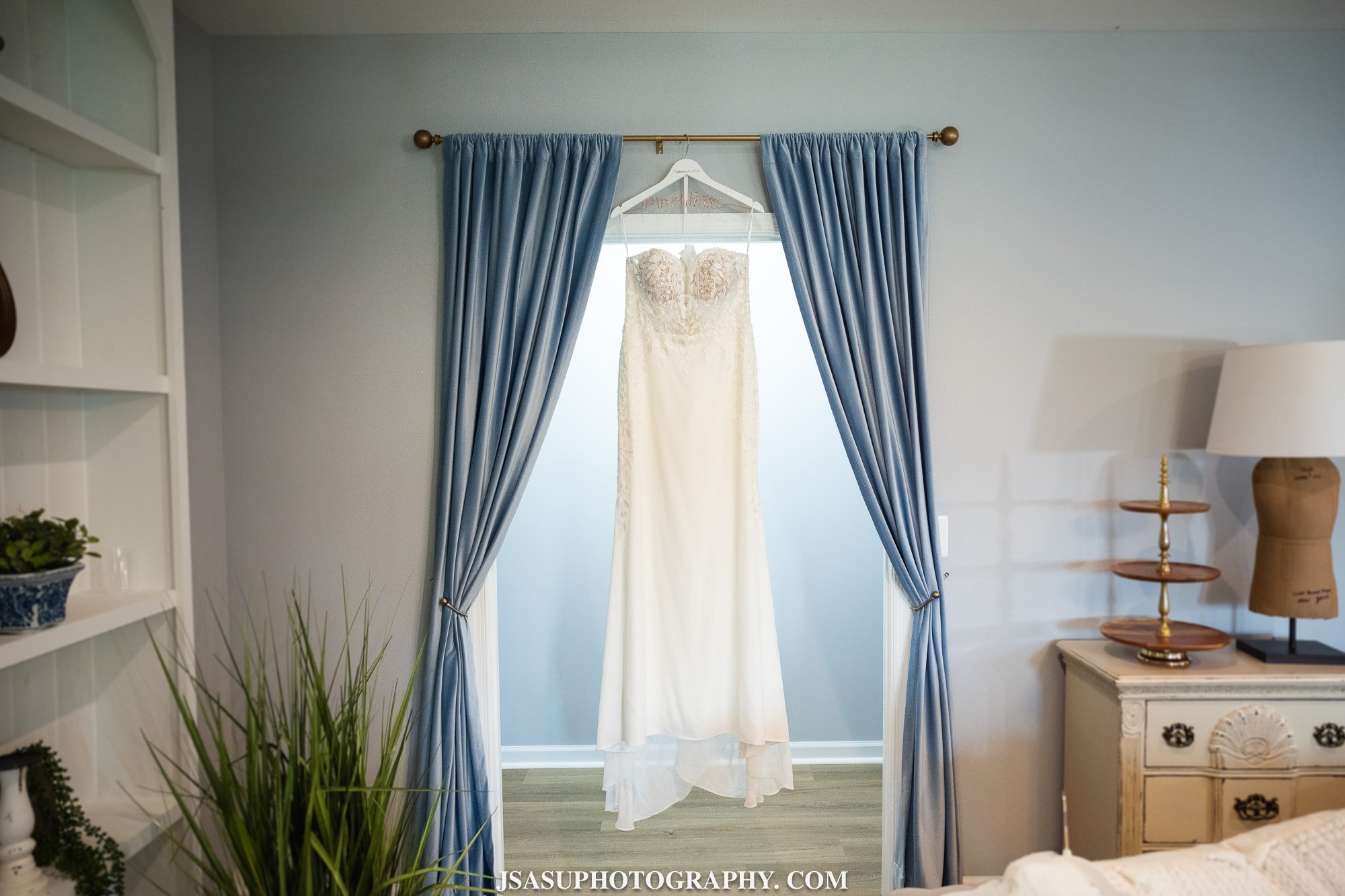 reitano-vineyards-wedding-virginia-jsasuphotography-4.jpg
