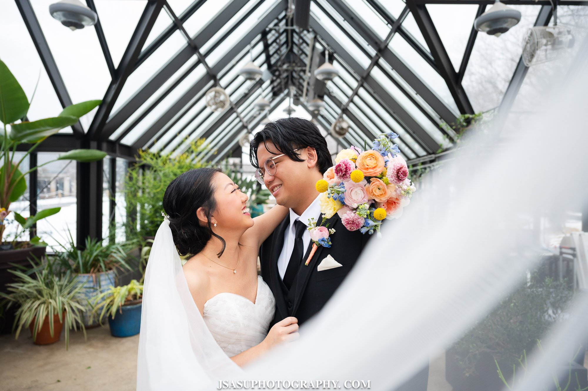 winter-wedding-atrium-meadowlark-virginia-jsasuphotography-12.jpg