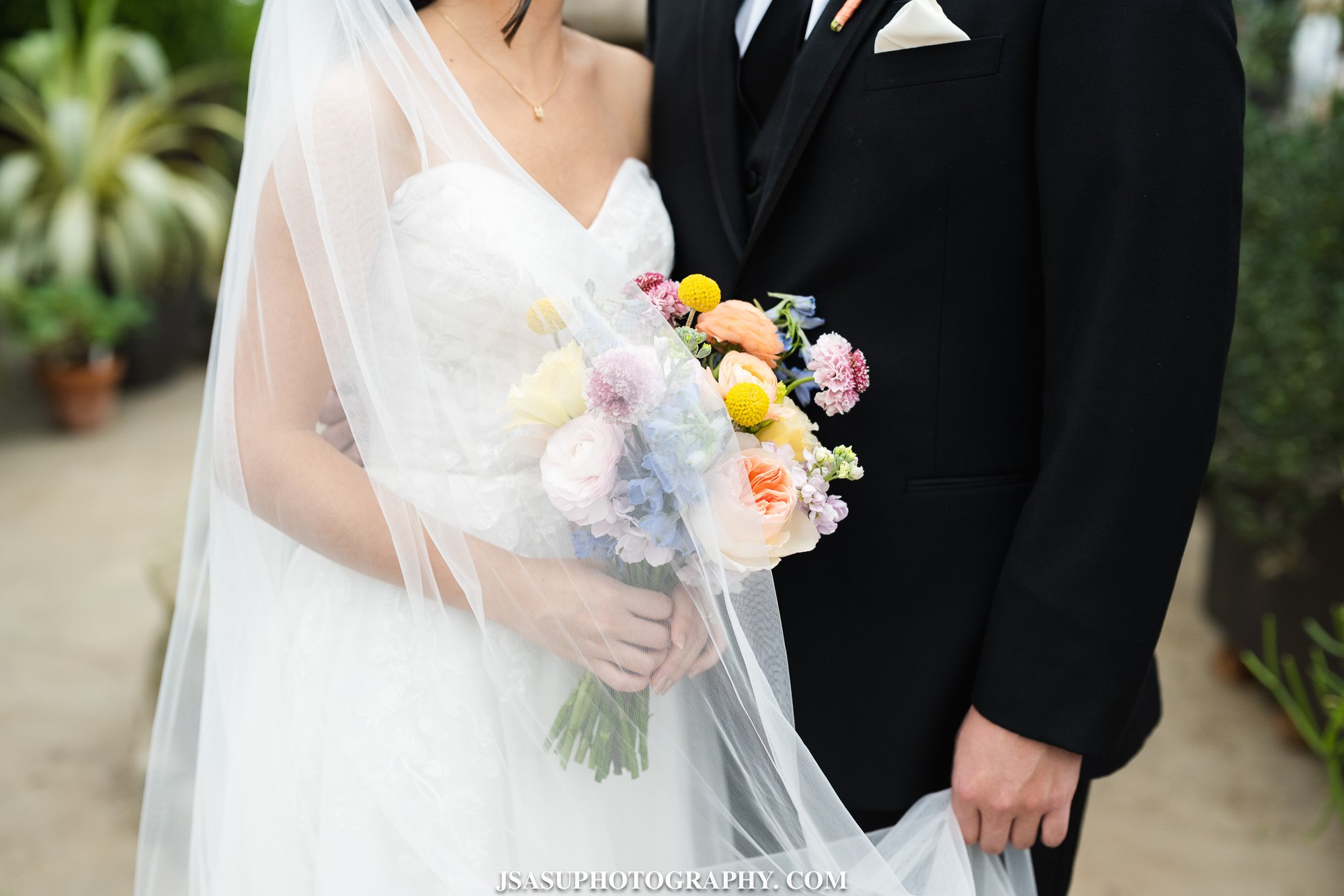 winter-wedding-atrium-meadowlark-virginia-jsasuphotography-13.jpg