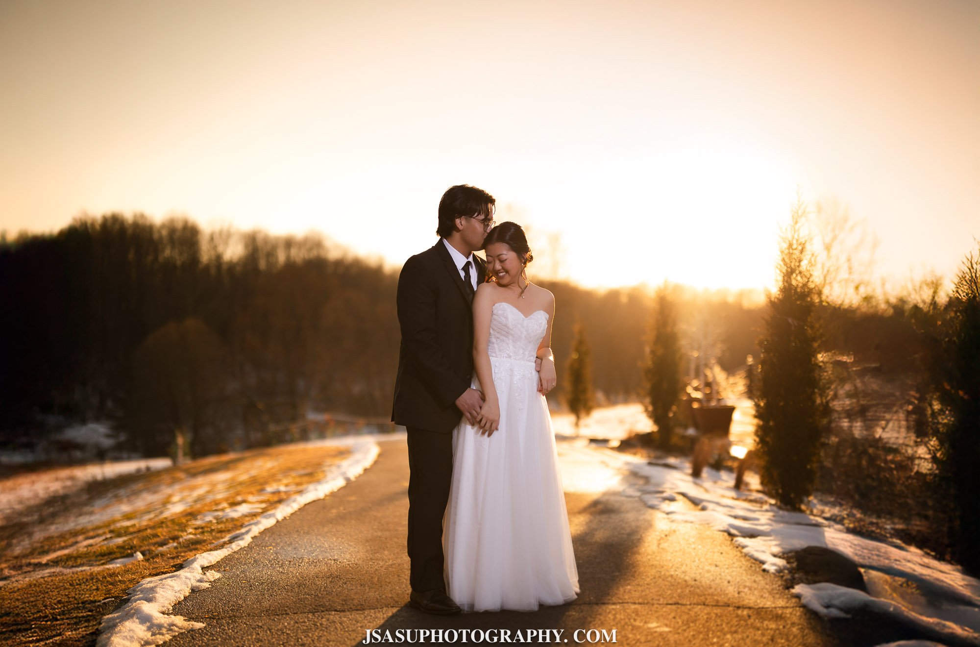 winter-wedding-atrium-meadowlark-virginia-jsasuphotography-21.jpg
