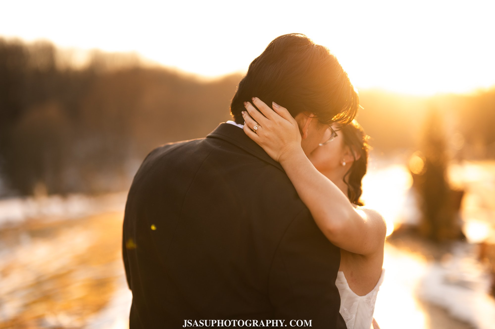 winter-wedding-atrium-meadowlark-virginia-jsasuphotography-25.jpg