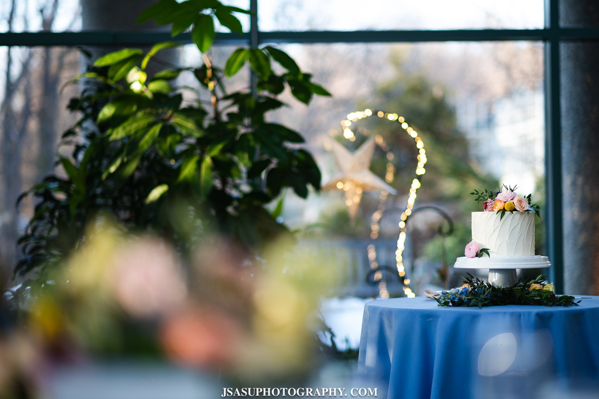 winter-wedding-atrium-meadowlark-virginia-jsasuphotography-26.jpg
