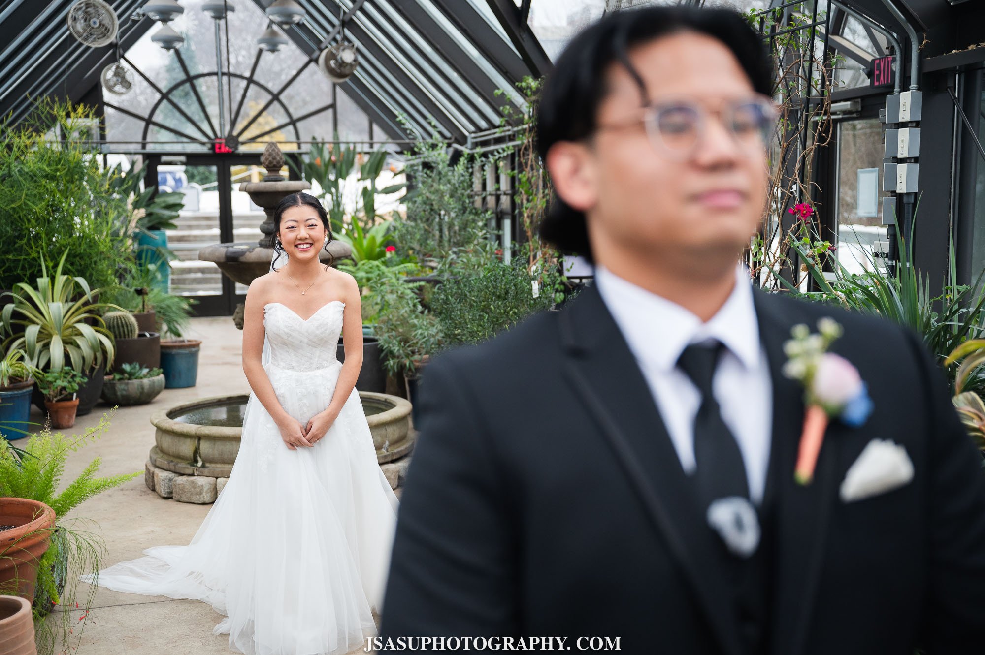 winter-wedding-atrium-meadowlark-virginia-jsasuphotography-6.jpg