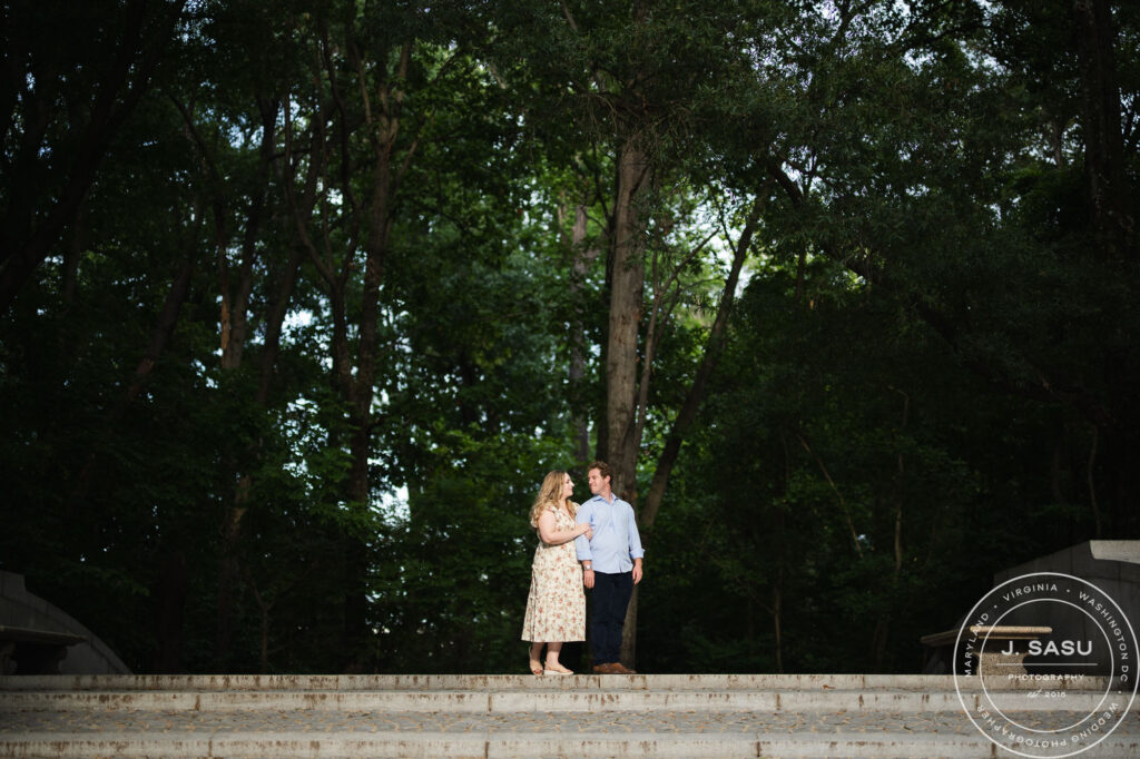 Natural engagement photos at Theodore Roosevelt Island